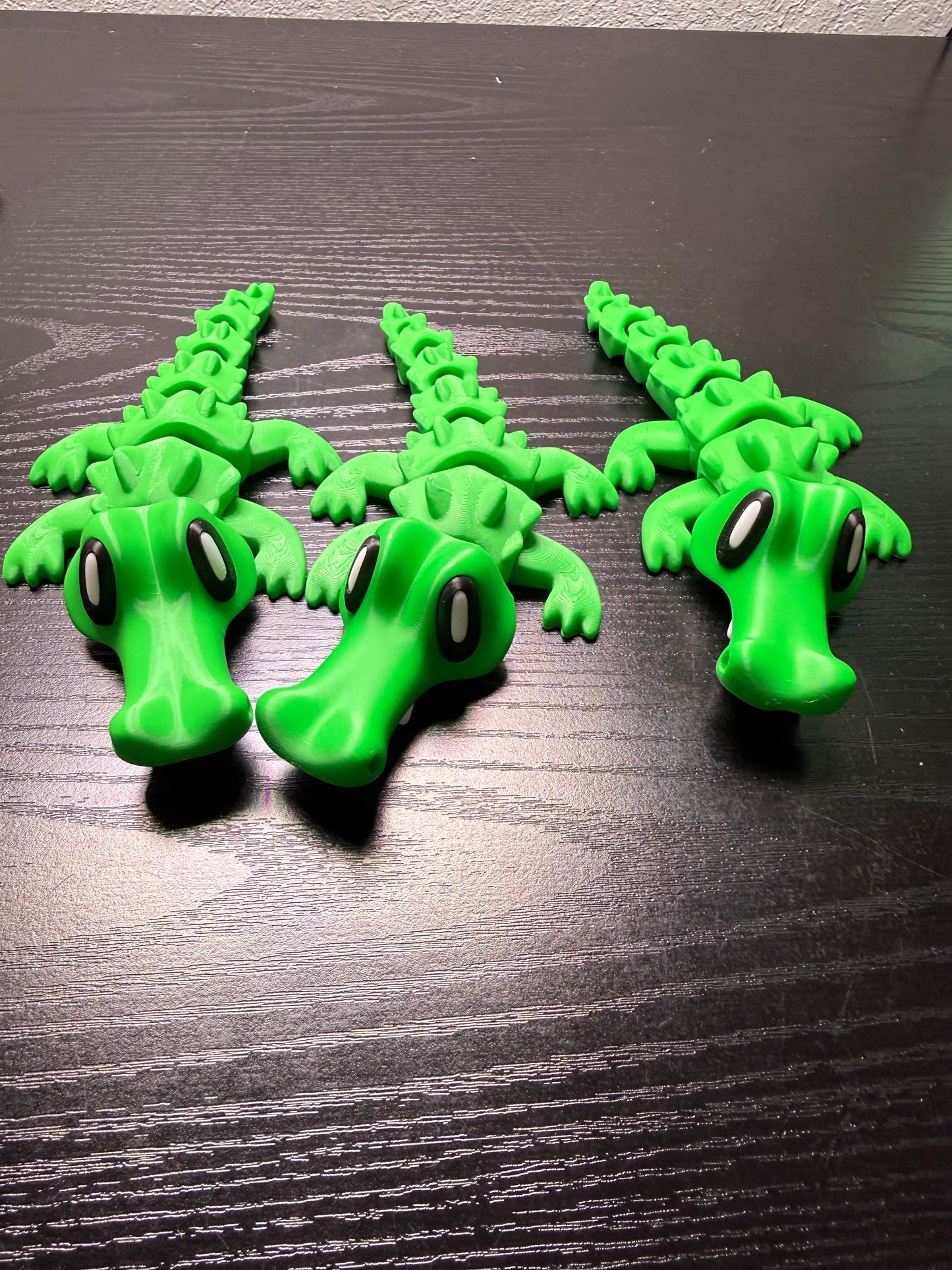 Medium Alligator
